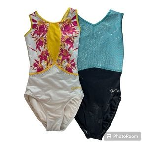 2 Quatro Leotards AXS